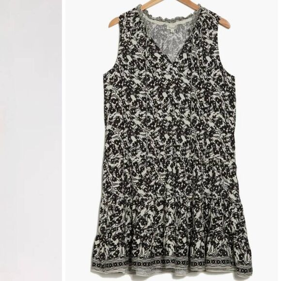 NWT Max Studio Plus Size 2X 20W Floral Tiered Sleeveless Dress in Ivory/Black - Picture 3 of 4